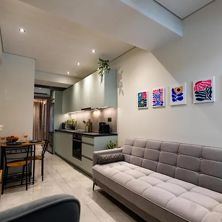 Evlalia Apartment *